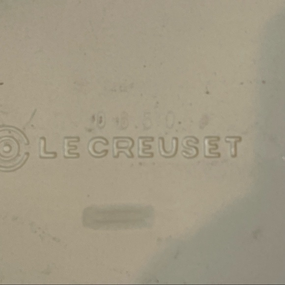 Le Creuset stoneware baking dish square set of 2 glazed finish 0648 and 0650 - Picture 7 of 14